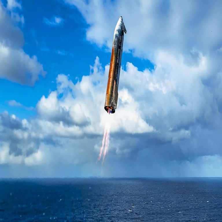 SpaceX ha identificado las causas del deterioro térmico en la Starship durante su último vuelo y evalúa implementar mejoras en el escudo protector.