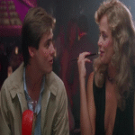 Prime Video alberga la película de vampiros más extravagante: una combinación de humor, temática adolescente y un incipiente ícono cinematográfico de los años 90.