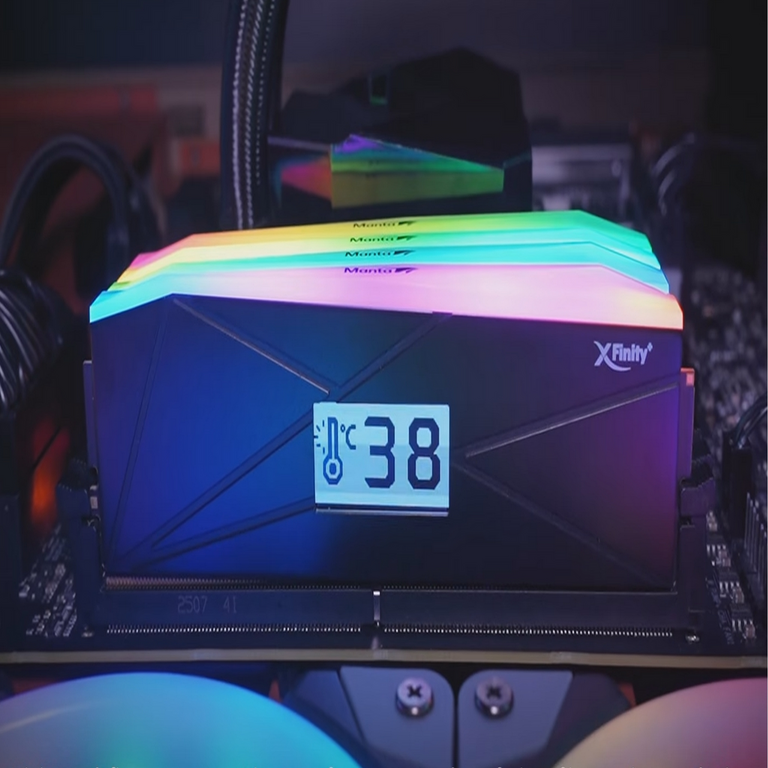 Lo último que esperábamos presenciar: implementación de pantallas OLED integradas en módulos de memoria RAM.