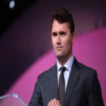 Ni de derecha ni de izquierda: el verdadero responsable de la muerte de Charlie Kirk es una opaca subcultura de memes.