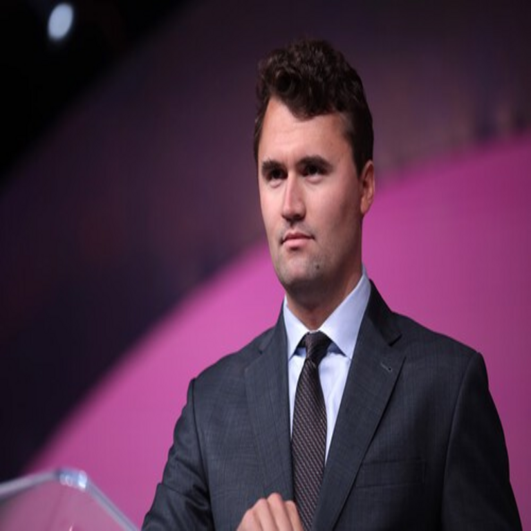 Ni de derecha ni de izquierda: el verdadero responsable de la muerte de Charlie Kirk es una opaca subcultura de memes.