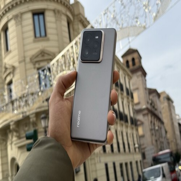 AliExpress anticipa la temporada otoñal con su nueva promoción: ofertas destacadas en dispositivos móviles, auriculares y otros productos.