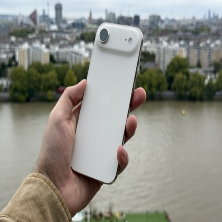 He evaluado el iPhone Air y la conclusión es evidente: no se trata únicamente del iPhone más delgado hasta la fecha, sino de una declaración de intenciones.