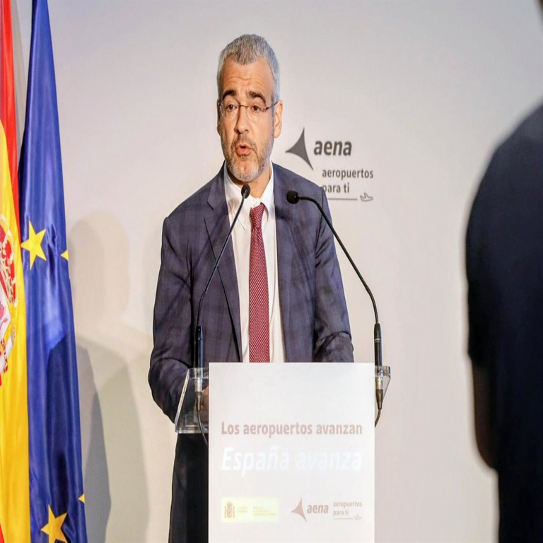 El plan de inversión de Aena asignará aproximadamente mil millones de euros a ciberseguridad y digitalización.