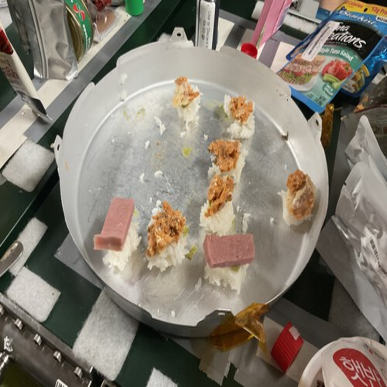El personal de la Estación Espacial Internacional ha elaborado sushi; una acción que, de realizarse en Japón, constituiría motivo para un consejo de guerra, no obstante, el resultado es técnicamente excepcional.