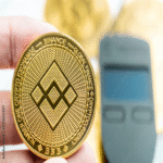 Los validadores de BNB Chain consensúan una reducción de tarifas, iniciativa respaldada por CZ.