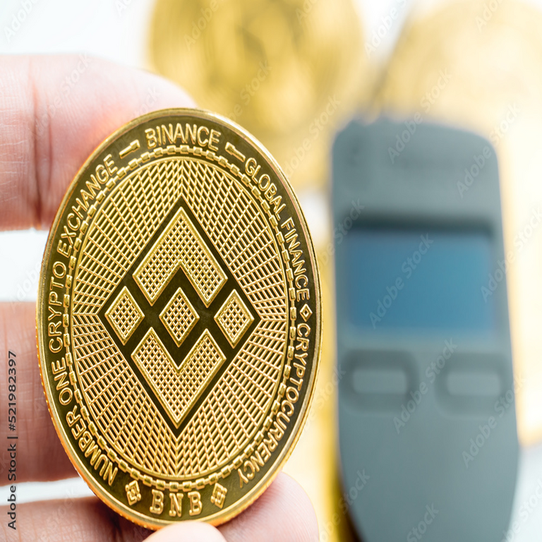 Los validadores de BNB Chain consensúan una reducción de tarifas, iniciativa respaldada por CZ.