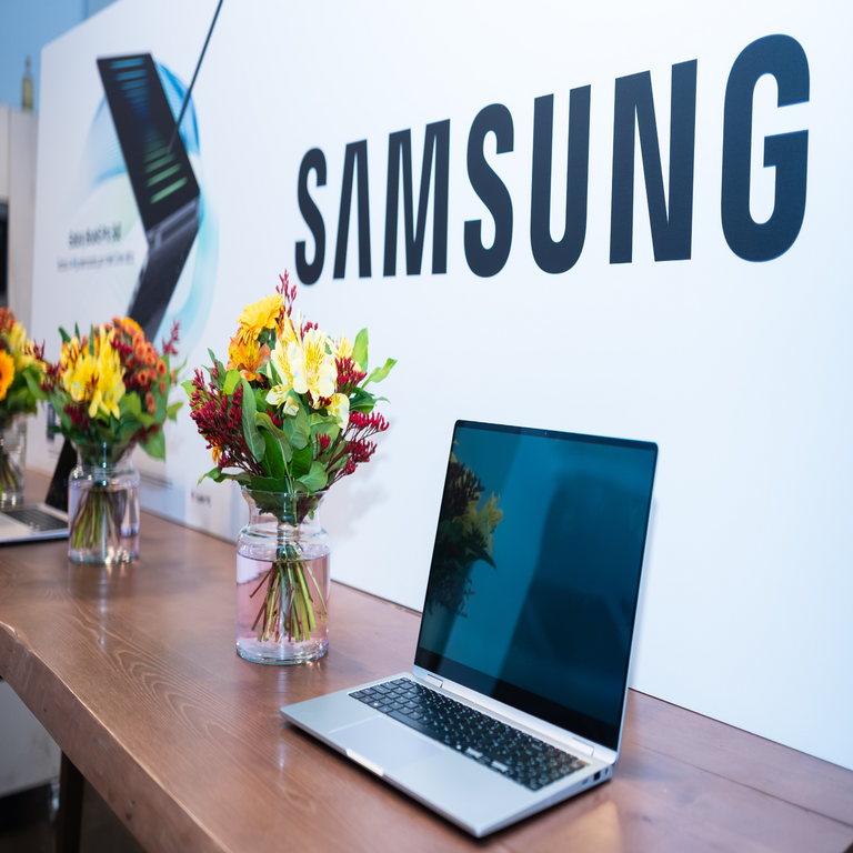 Samsung incrementa su participación en el mercado de laptops mediante inteligencia artificial y se consolida entre los cinco principales fabricantes de ordenadores Copilot+.