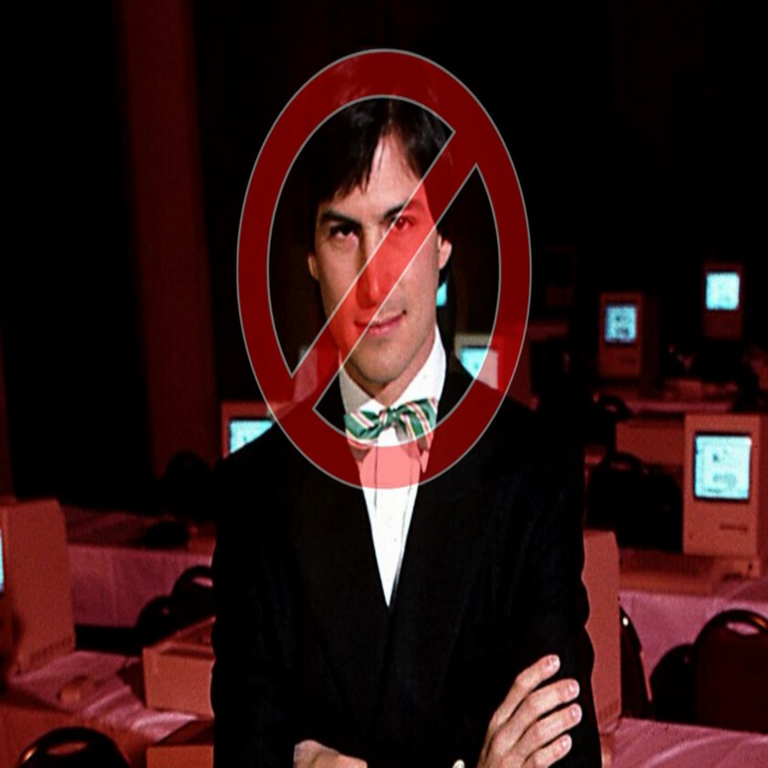 Durante su empleo en Atari, a Steve Jobs se le denegó el acceso a las instalaciones principales de la planta debido a su indumentaria.