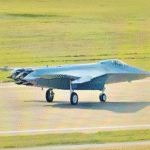 Se consideraba al J-20 como el principal activo furtivo de Pekín, pero las recientes imágenes del J-50 revelan que se desarrollaba un proyecto adicional.