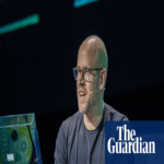 Daniel Ek, fundador de Spotify, deja el cargo de director ejecutivo.