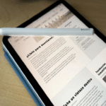 A pesar de la promoción en el nuevo Kindle, prefiero este iPad por su versatilidad que excede ampliamente la mera lectura de libros.
