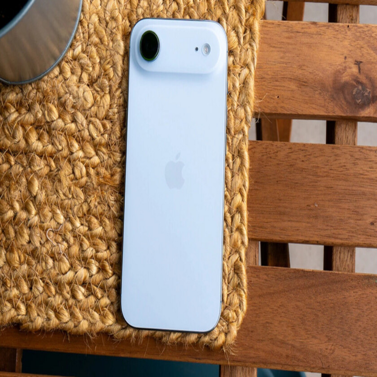 La novedad destacada de la semana se presenta en versión compacta: el iPhone Air experimenta una reducción de precio.