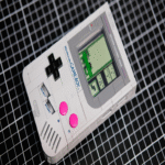 Logran hacer operativa la Game Boy construida con Lego mediante juegos originales de la consola, sin recurrir a emulación.