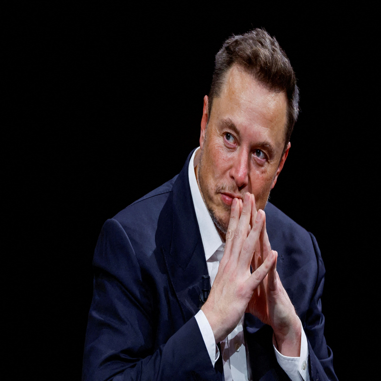 Video teaser de Tesla genera especulaciones sobre el largamente esperado Roadster o un modelo para el mercado masivo.