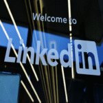 LinkedIn demanda a ProAPIs por el uso de un millón de cuentas falsas para extraer datos de usuarios.