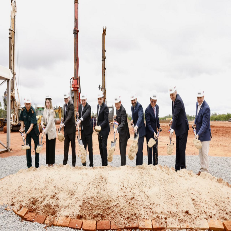 Paraguay: Ceremonia de colocación de la primera piedra en la UPTP, con el respaldo del Mitic a un proyecto orientado a fortalecer el ecosistema de innovación.