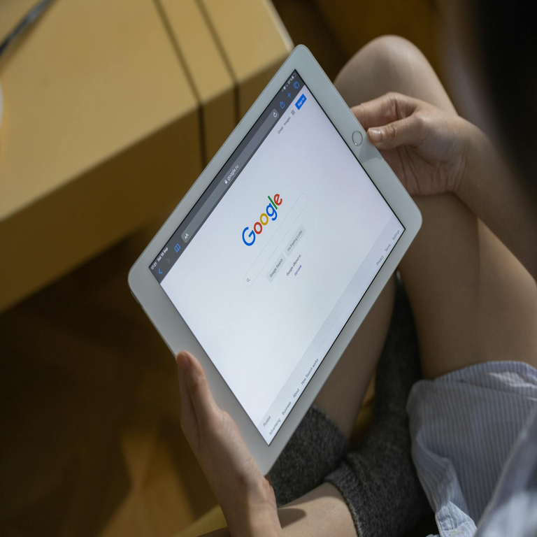 Cenicienta virtual: Google habilita la prueba de calzado mediante su inteligencia artificial.