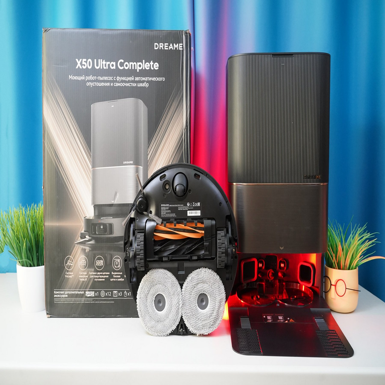 Robot aspirador Dreame X50 Ultra Complete equipado con patas robóticas retráctiles.