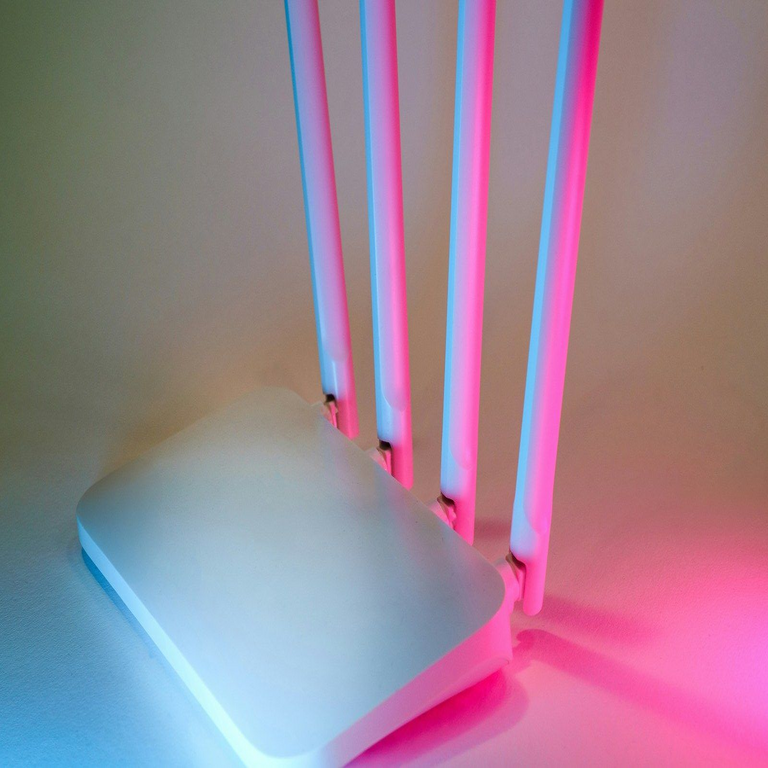 La vulnerabilidad principal de tu red WiFi no reside en la contraseña: se trata de una configuración predeterminada.