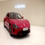 Las acciones de Xiaomi experimentan la mayor caída desde abril tras un accidente fatal de vehículo eléctrico que genera inquietudes sobre la seguridad de las puertas.