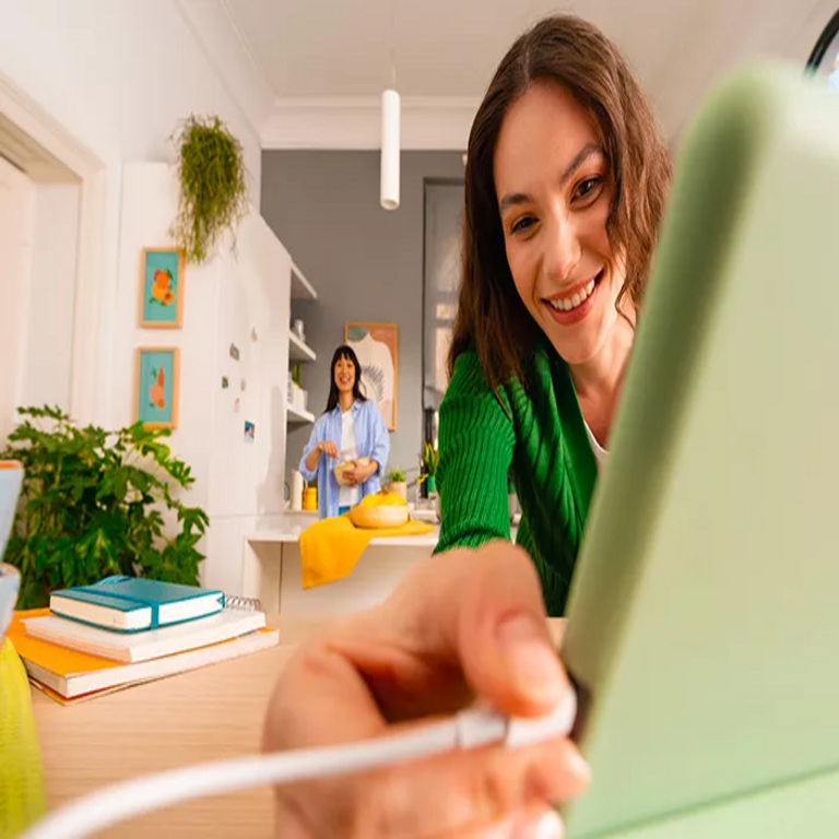 Empresa distribuidora de gas y energía en Italia ingresa al mercado de fibra óptica para el hogar.