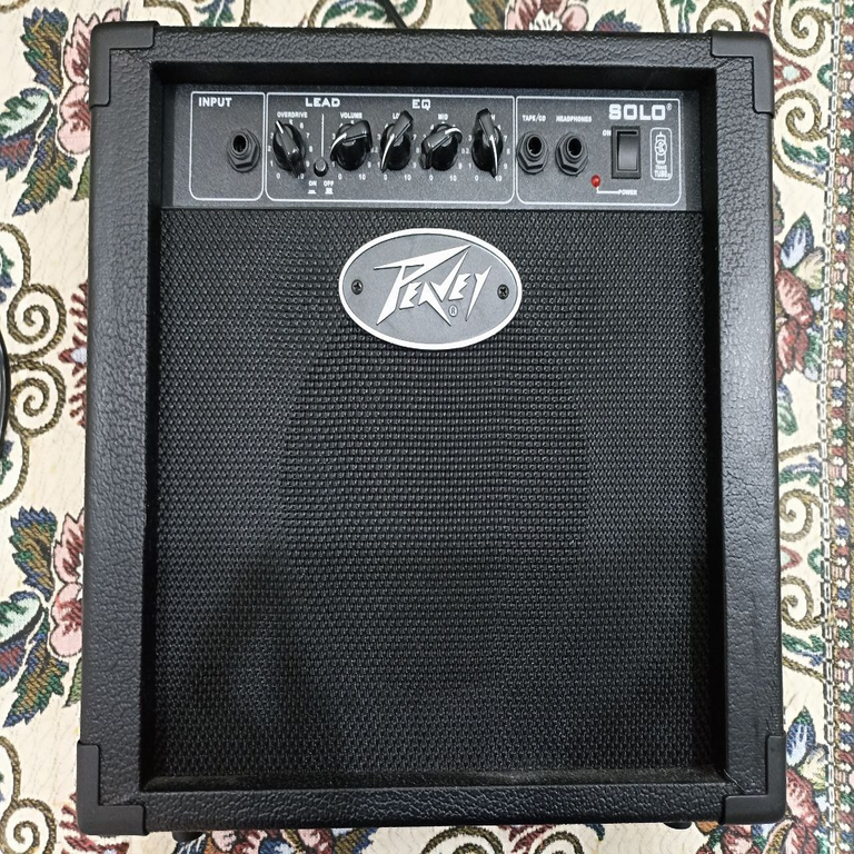 Peavey Transtube Solo: un amplificador combo popular para guitarra eléctrica.