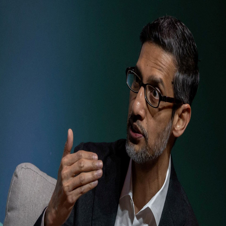 Sundar Pichai anuncia el compromiso estratégico de Google con la inteligencia artificial.