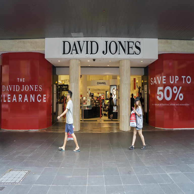 David Jones evalúa oportunidad en superagente de inteligencia artificial