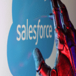 Dos autoras demandan a Salesforce por el uso no autorizado de miles de libros en el entrenamiento de su modelo de inteligencia artificial xGen.
