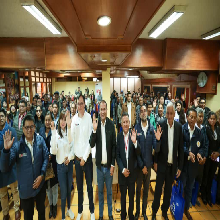 Perú: El MTC impulsa el diálogo con radiodifusores en Cusco y fomenta la modernización de los servicios de radiodifusión.