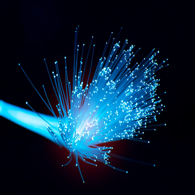 En España, Sirt y Huawei se adjudican el contrato para la extensa red de fibra óptica de la Generalitat.