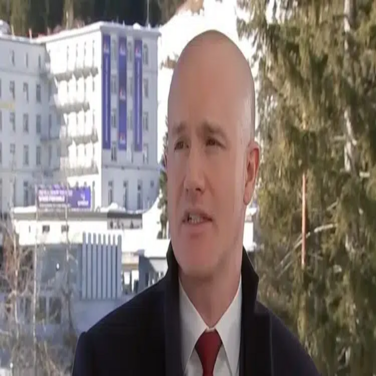 No es necesario adquirir un Bitcoin completo para comenzar: Brian Armstrong