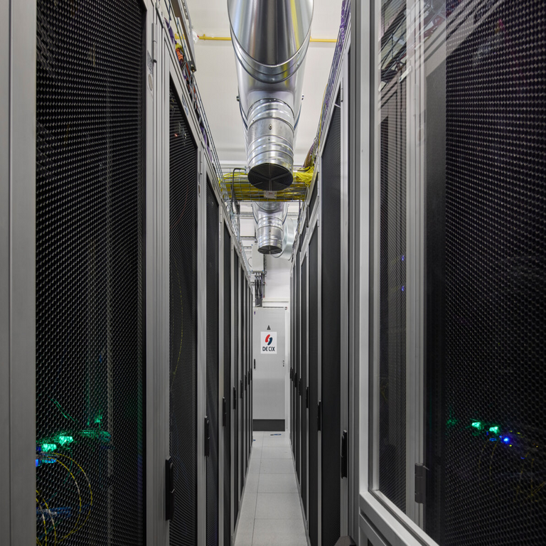 DE-CIX expande su ecosistema global en Brasil mediante un centro de interconexión en Río de Janeiro