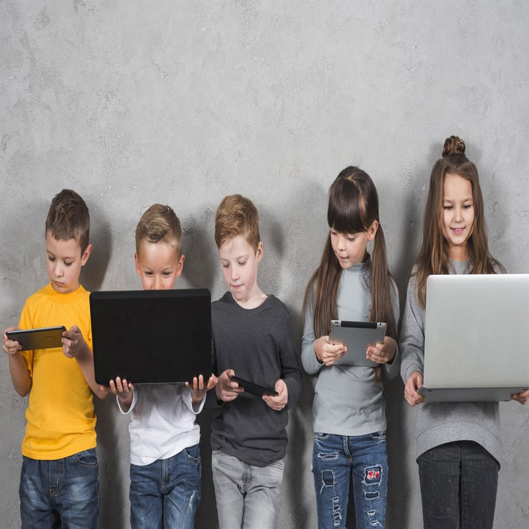 Menores en internet: desafíos para verificar la edad en línea sin poner en riesgo la seguridad.