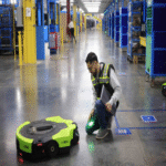 Amazon ha estimado el costo de prescindir de 600.000 empleados: 30 centavos por artículo vendido, acompañado de una mayor integración de robots.