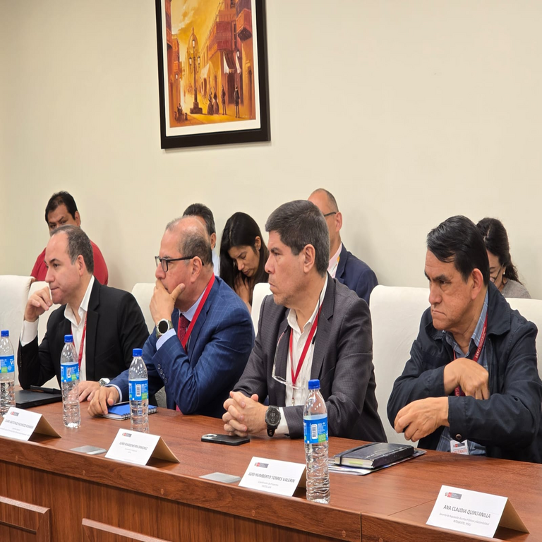 En Perú, el MTC y los operadores trataron la agenda concerniente a la renovación de concesiones, el apagón de la red 2G y el canon móvil.