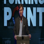 Según Tucker Carlson, la CIA es la entidad responsable de la creación de Bitcoin.