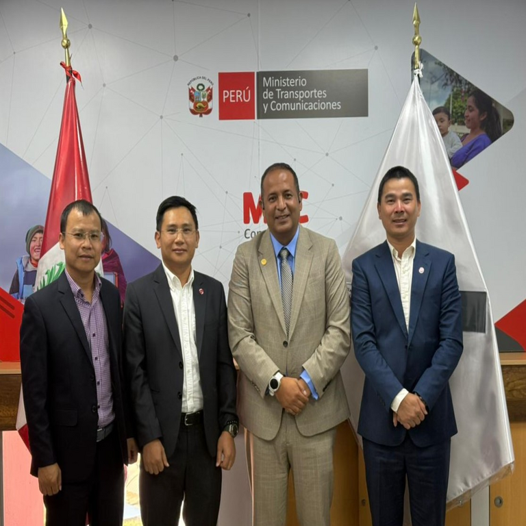En Perú, el MTC y Viettel Telecom colaboran en acciones conjuntas para reducir las brechas de conectividad.