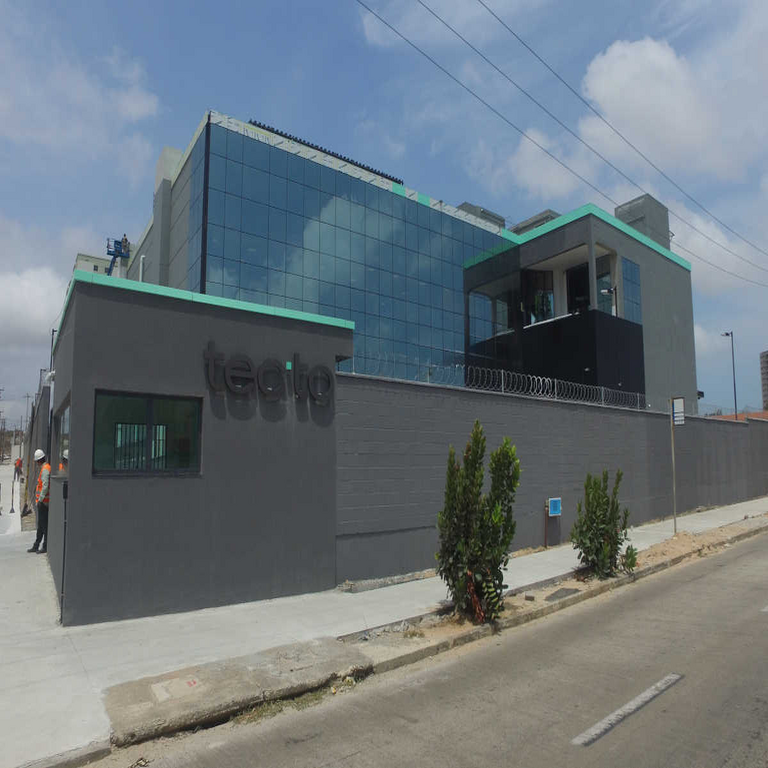 Tecto inaugura el centro de datos Mega Lobster, con una inversión de 550 millones de reales en Fortaleza.