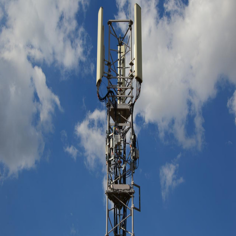 En España, Repsol establece una alianza estratégica histórica con Telefónica en el desarrollo de redes móviles 5G. En España, Repsol establece una alianza estratégica histórica con Telefónica en el desarrollo de redes móviles 5G.
