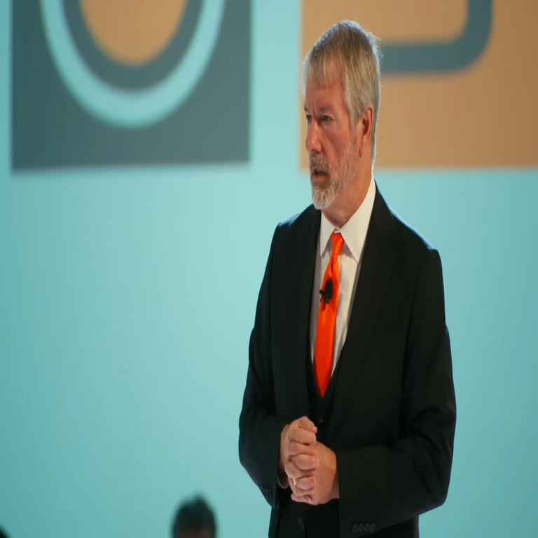 ¿Cuál es la opinión de Michael Saylor acerca de Metaplanet, la estrategia japonesa?