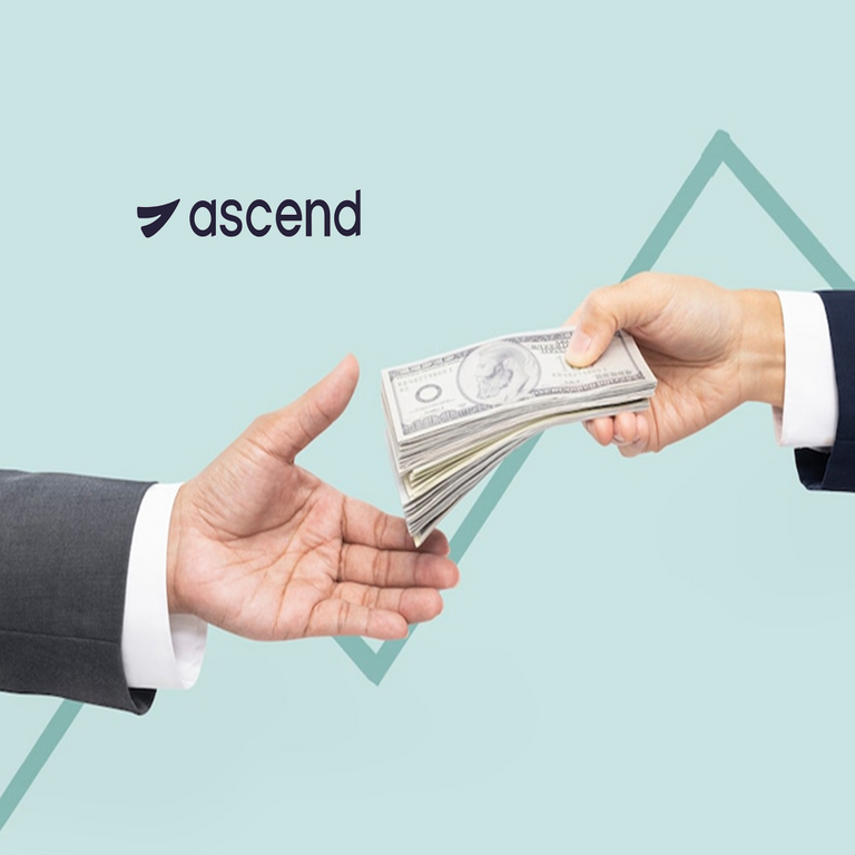 Ascend lanza solución de aplicación de efectivo para corredores.
