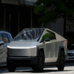 El responsable del programa Cybertruck se desvincula de Tesla tras ocho años de servicio