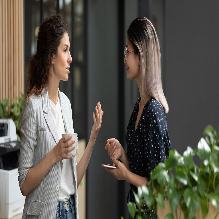 Las organizaciones recurren a embajadores internos para acelerar la adopción de la inteligencia artificial.