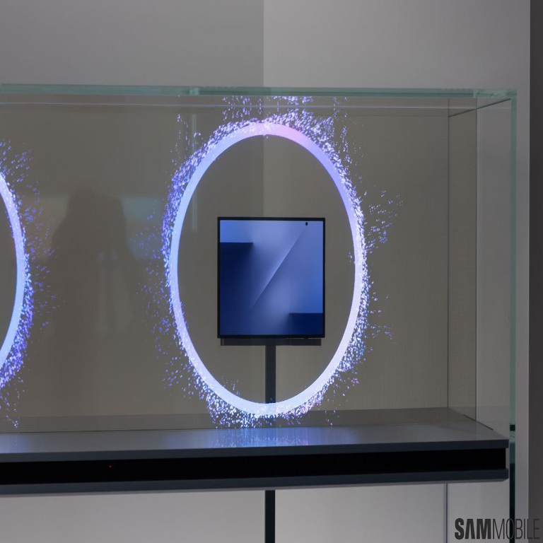 A continuación se detallan las especificaciones íntegras del Samsung Galaxy Z TriFold. A continuación se detallan las especificaciones íntegras del Samsung Galaxy Z TriFold.