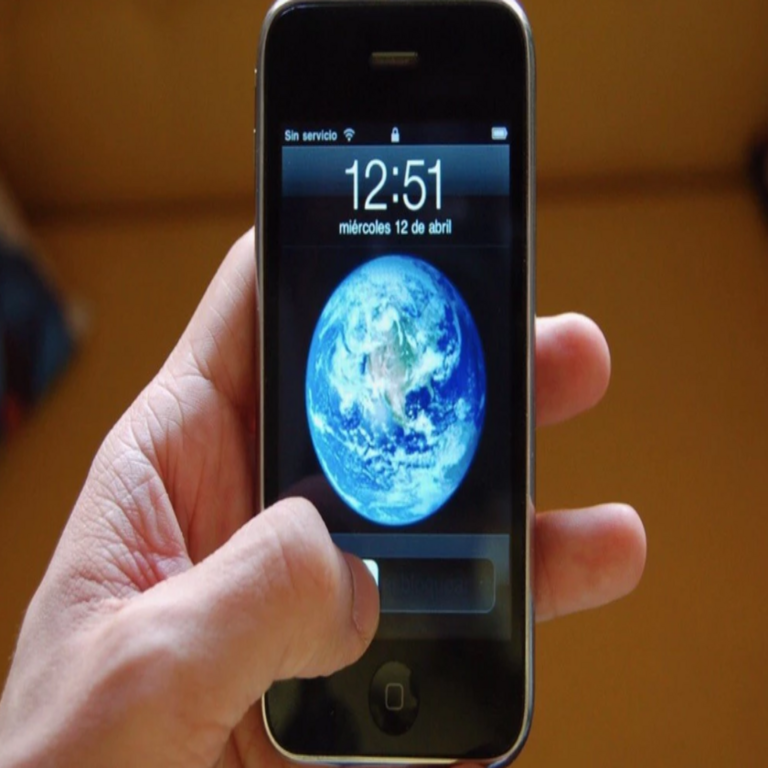 La experiencia de uso de un iPhone en España hace 15 años implicaba adaptarse a un límite de 200 MB de datos móviles mensuales. La experiencia de uso de un iPhone en España hace 15 años implicaba adaptarse a un límite de 200 MB de datos móviles mensuales.