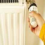 Mi factura eléctrica resulta excesivamente elevada en invierno, a pesar de que estimo un consumo moderado; ¿cuál podría ser la causa subyacente? Mi factura eléctrica resulta excesivamente elevada en invierno, a pesar de que estimo un consumo moderado; ¿cuál podría ser la causa subyacente?