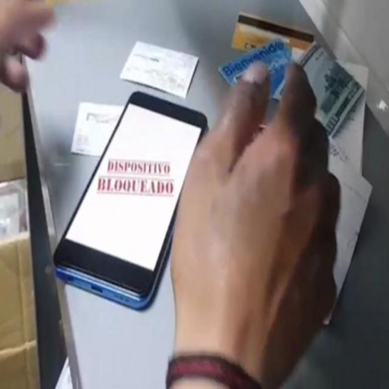 En Bolivia, la Autoridad de Telecomunicaciones y Transportes (ATT) ejecuta una inspección técnico-administrativa en el contexto de la investigación referente al manejo de listas negras de equipos móviles. En Bolivia, la Autoridad de Telecomunicaciones y Transportes (ATT) ejecuta una inspección técnico-administrativa en el contexto de la investigación referente al manejo de listas negras de equipos móviles.