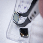 Científicos desarrollan una neurona artificial para robots que replica la actividad cerebral humana.